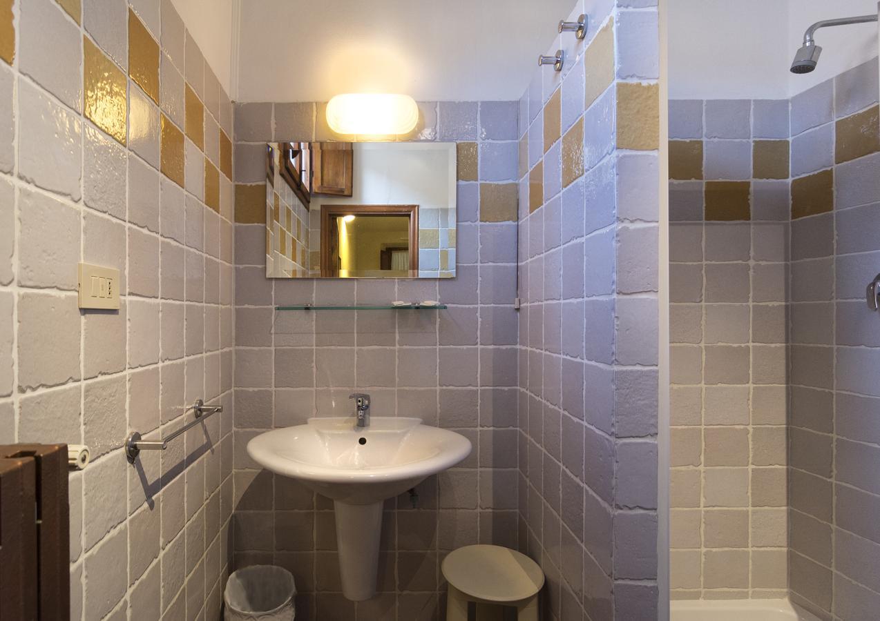 Helvetia Tower Hotel Pise
